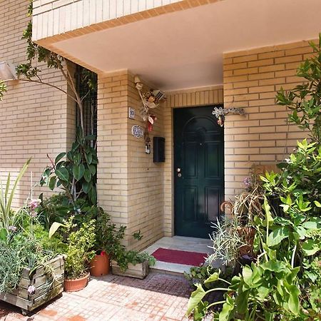 B&B Il Pavone 사사리 외부 사진